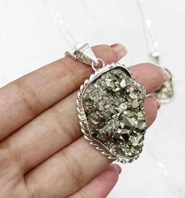 🤩 Pyrite Cluster 🤩